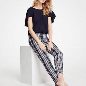 ANN TAYLOR Cotton Crop Navy Blue White Plaid Size 12
